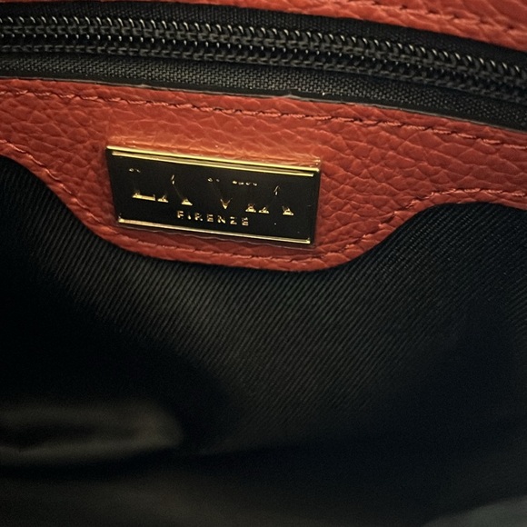 La Via Leather Bag - Picture 8 of 9